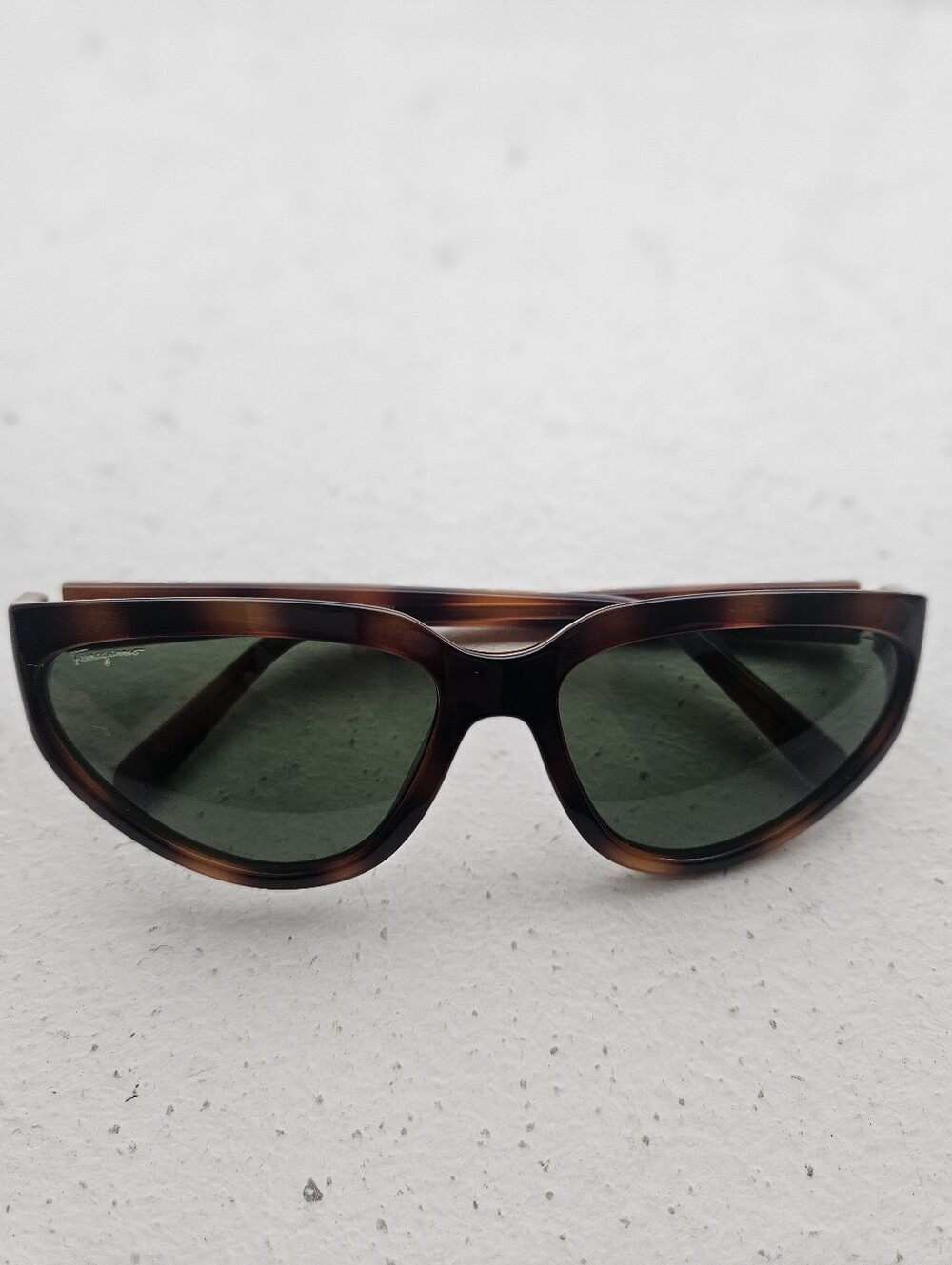 🕶️ Salvatore Ferragamo SF1017S Sunglasses | Tortoise | Made in Italy | Cat Eye